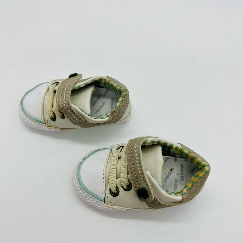 PIMPOLHO BABY BOY WHITE AND TAN CRIB SHOES SIZE 1.5